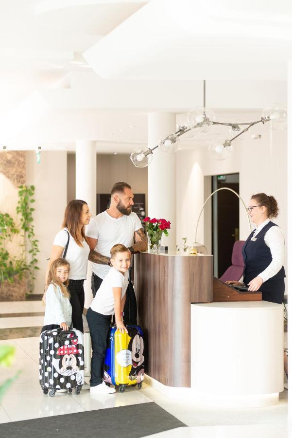 Parkhotel Lyson Инвалд Екстериор снимка