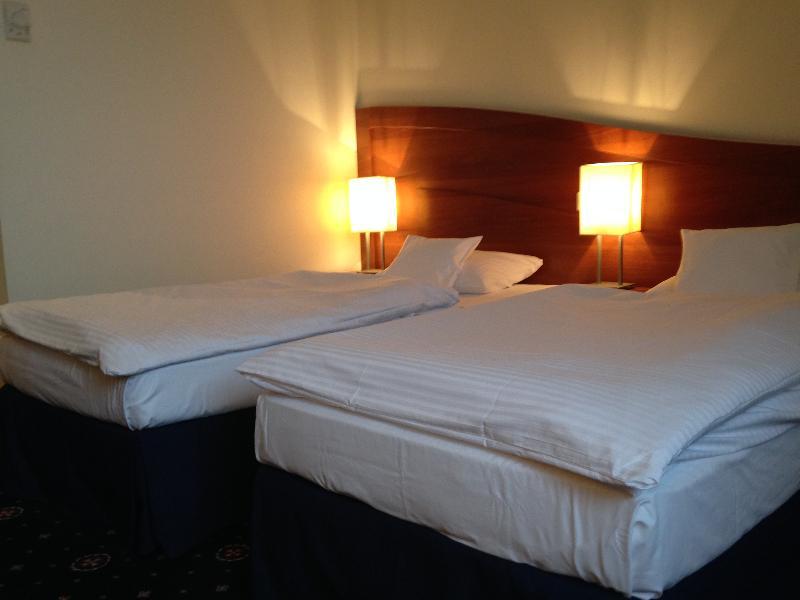 Parkhotel Lyson Инвалд Екстериор снимка