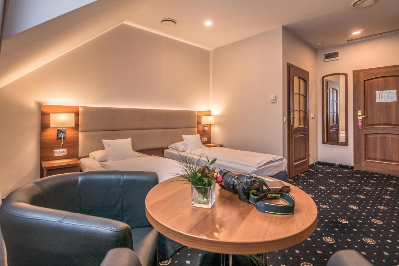Parkhotel Lyson Инвалд Екстериор снимка